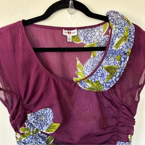 We Love Vera Silk Cotton Blend Floral Hydrangea Puckered Scalloped Hem Blouse - Picture 3 of 11